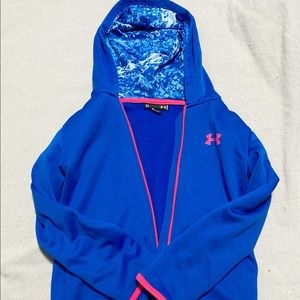 Under Armour  Girls sweater size 6x